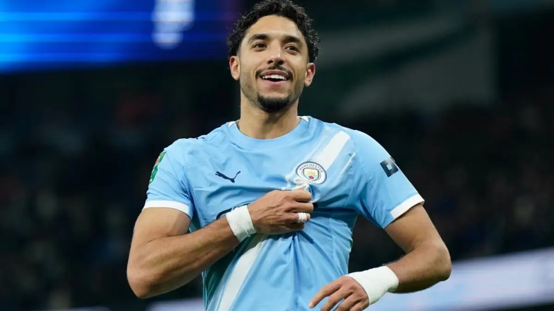 Barca lên kế hoạch chiêu mộ Marmoush